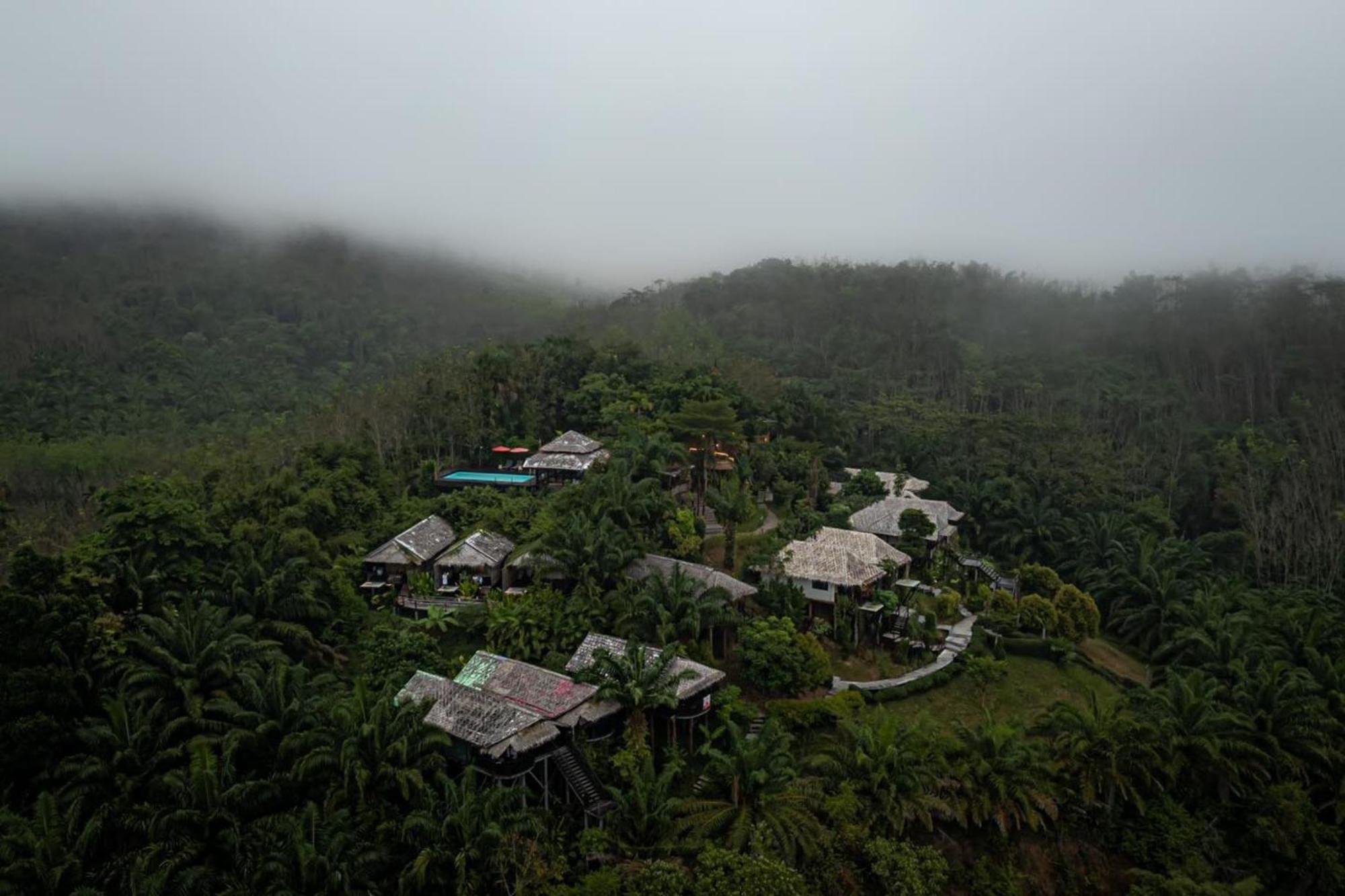 Khao Sok Boutique Camping - Exotic Cliff Camping Hotel Khao Sok National Park Exterior photo